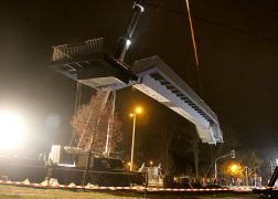 Naechtlicher Brueckenabriss In Jena 18
